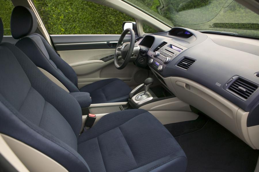  Honda Civic Hybrid 2008 года  (фото 6 из 25)